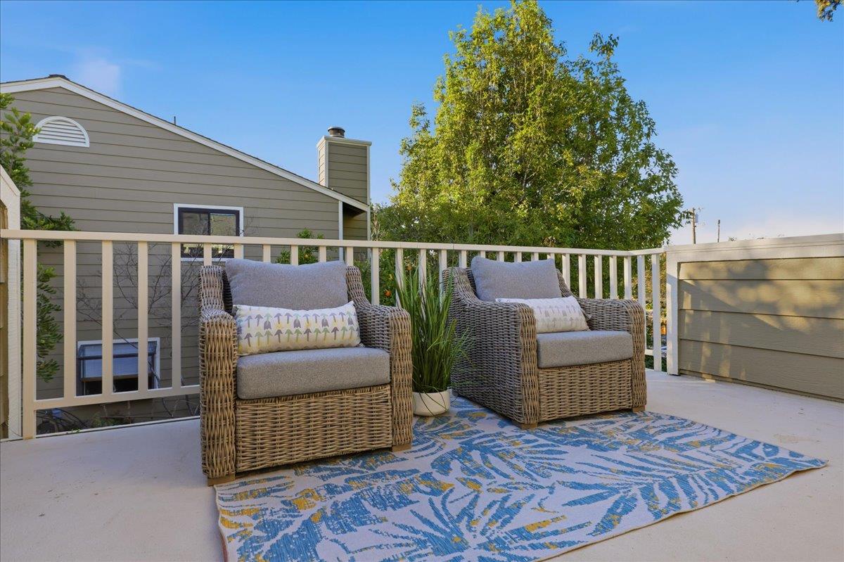 Detail Gallery Image 36 of 43 For 700 Chiquita Ave #19,  Mountain View,  CA 94041 - 2 Beds | 2/1 Baths