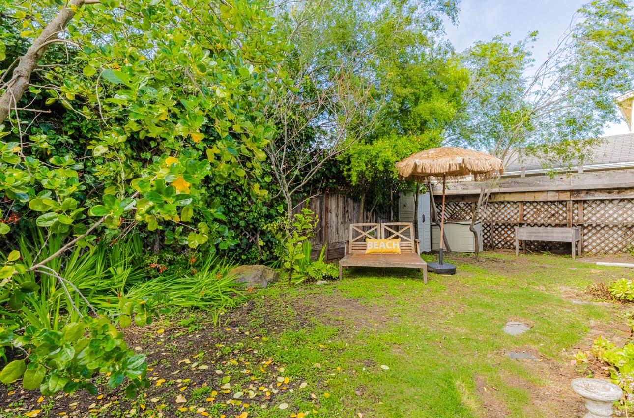 Detail Gallery Image 30 of 33 For 516 8th St, Pacific Grove,  CA 93950 - 2 Beds | 2 Baths