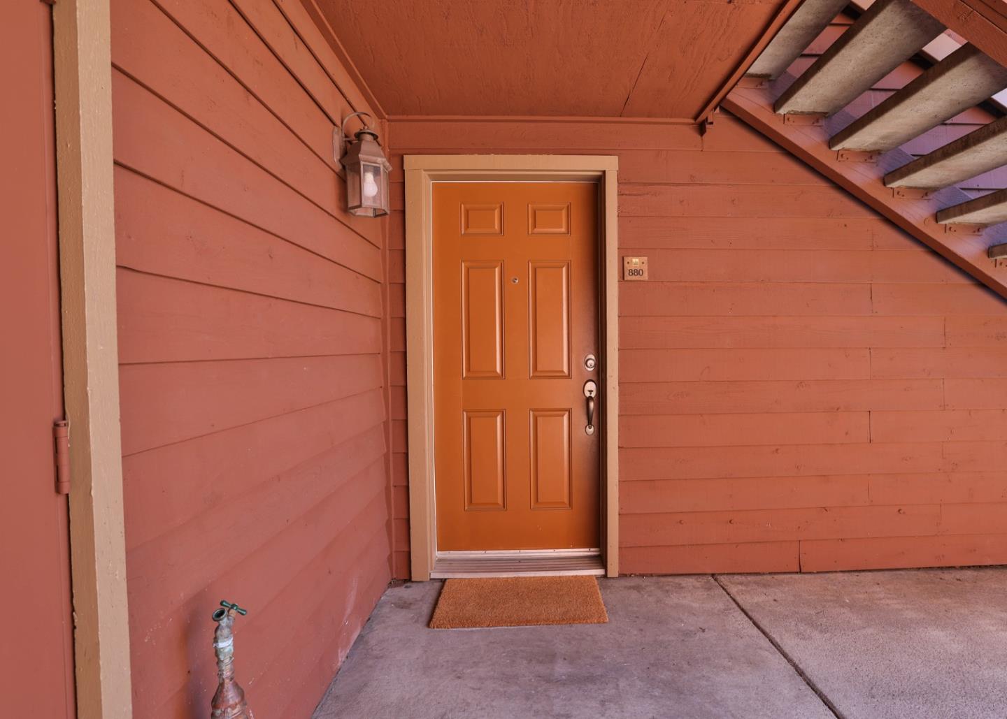 Detail Gallery Image 2 of 30 For 880 Catkin, San Jose,  CA 95128 - 2 Beds | 2 Baths