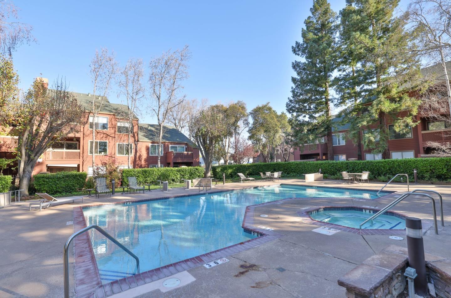 Detail Gallery Image 25 of 30 For 880 Catkin, San Jose,  CA 95128 - 2 Beds | 2 Baths