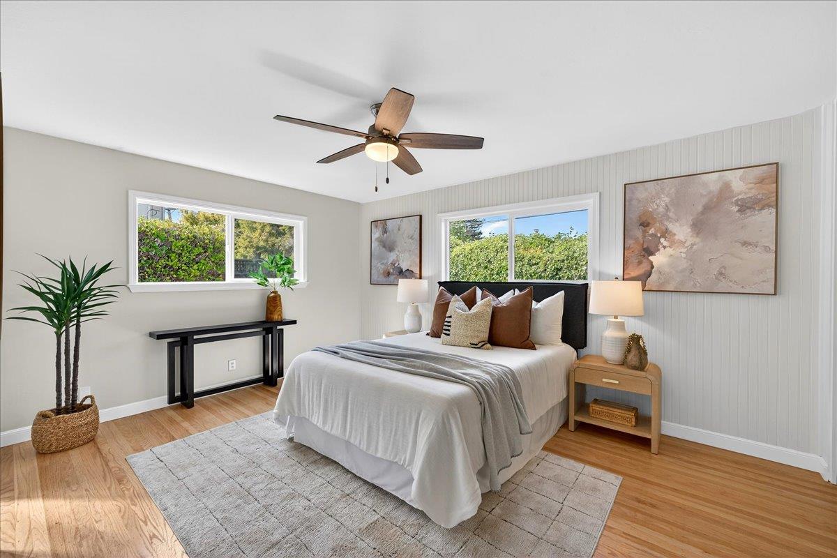 Detail Gallery Image 35 of 46 For 1312 Lubich Dr, Mountain View,  CA 94040 - 4 Beds | 2/1 Baths