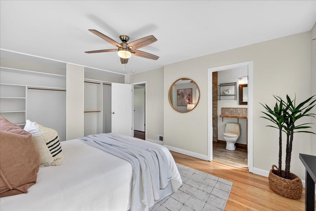 Detail Gallery Image 37 of 46 For 1312 Lubich Dr, Mountain View,  CA 94040 - 4 Beds | 2/1 Baths