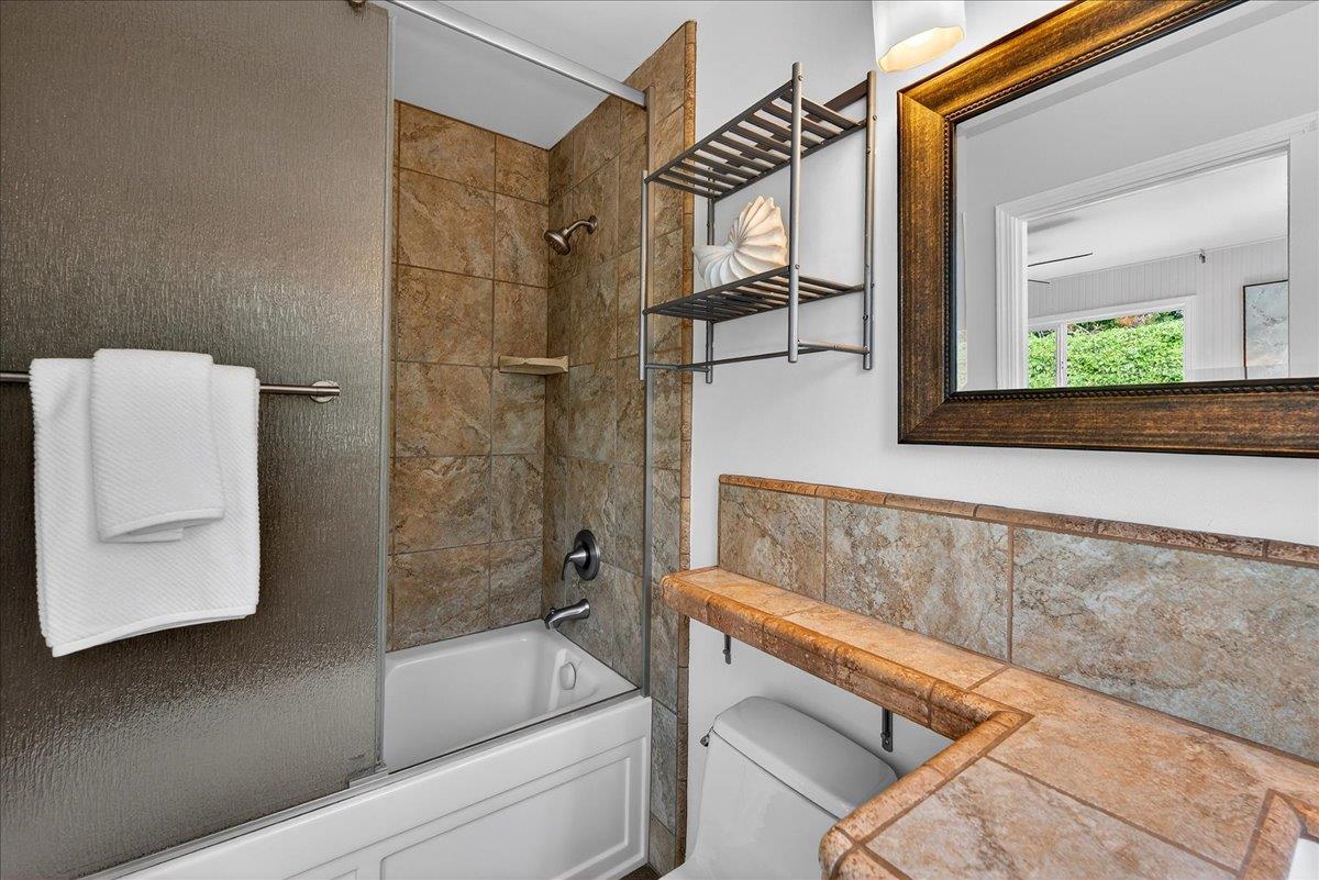 Detail Gallery Image 39 of 46 For 1312 Lubich Dr, Mountain View,  CA 94040 - 4 Beds | 2/1 Baths