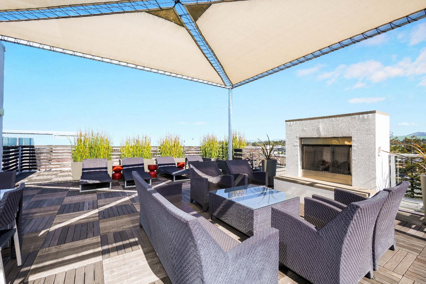 Detail Gallery Image 23 of 58 For 555 Ygnacio Valley Rd #218,  Walnut Creek,  CA 94596 - 2 Beds | 2 Baths