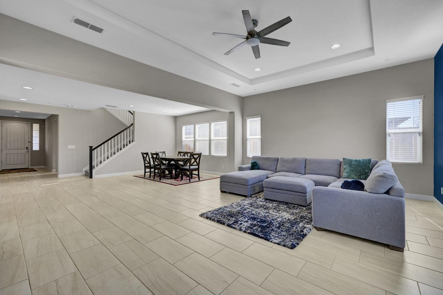 Detail Gallery Image 11 of 48 For 2481 Coloma Ln, Tracy,  CA 95376 - 4 Beds | 3 Baths