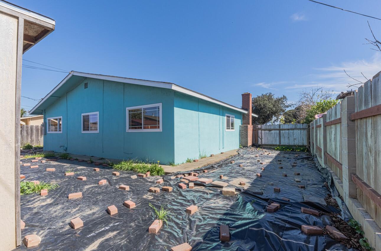 Detail Gallery Image 27 of 27 For 1489 Lassen Ave, Salinas,  CA 93906 - 4 Beds | 2 Baths