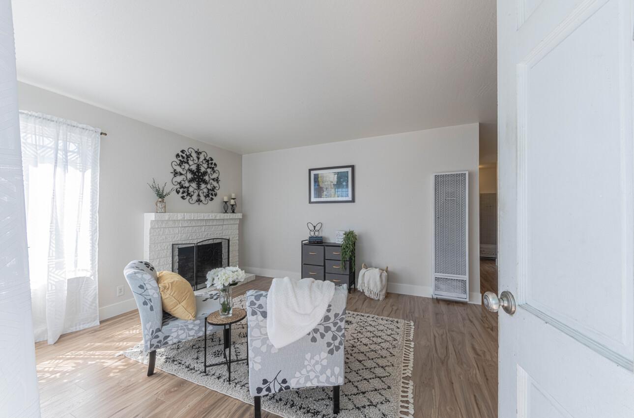 Detail Gallery Image 3 of 27 For 1489 Lassen Ave, Salinas,  CA 93906 - 4 Beds | 2 Baths