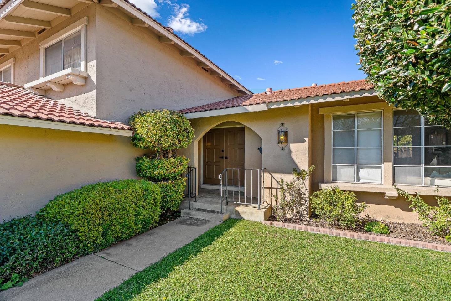 Detail Gallery Image 2 of 38 For 345 Avenida Arboles, San Jose,  CA 95123 - 4 Beds | 3 Baths