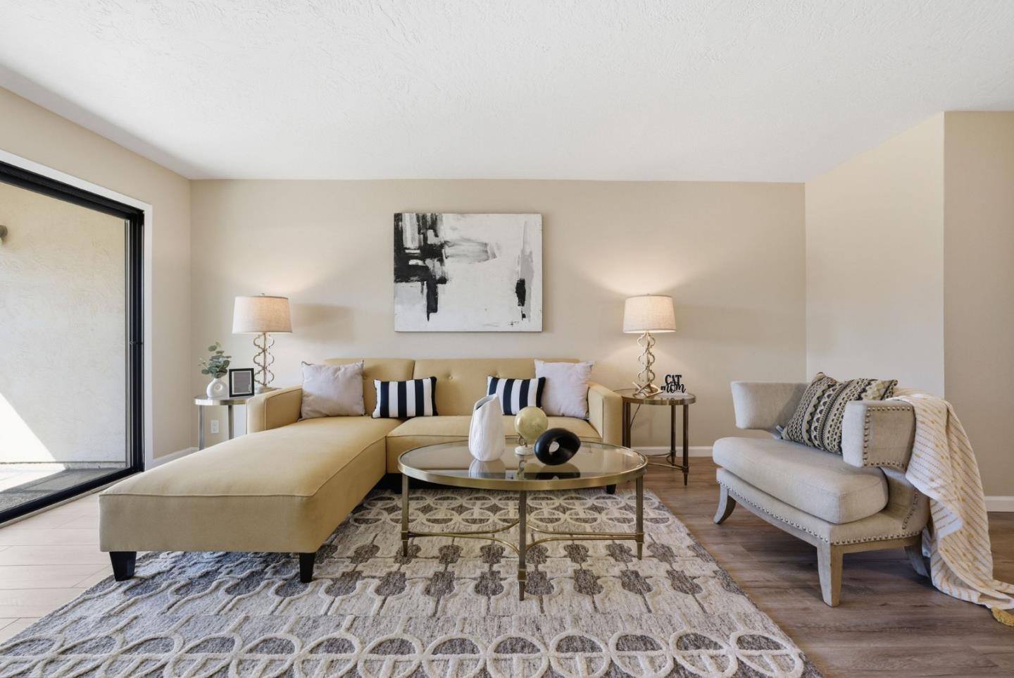 Photo #8: ML82037250 Listing: Photo #8