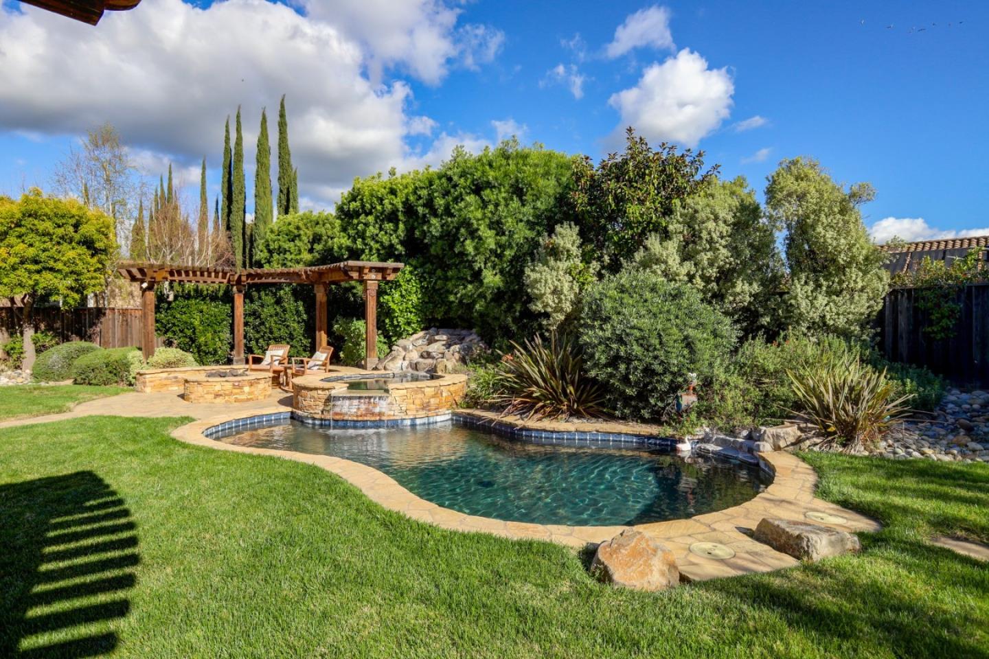 Detail Gallery Image 30 of 47 For 50 Tilton Ave, Morgan Hill,  CA 95037 - 5 Beds | 3/1 Baths