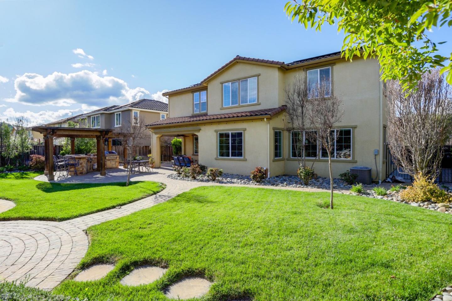 Detail Gallery Image 36 of 47 For 50 Tilton Ave, Morgan Hill,  CA 95037 - 5 Beds | 3/1 Baths