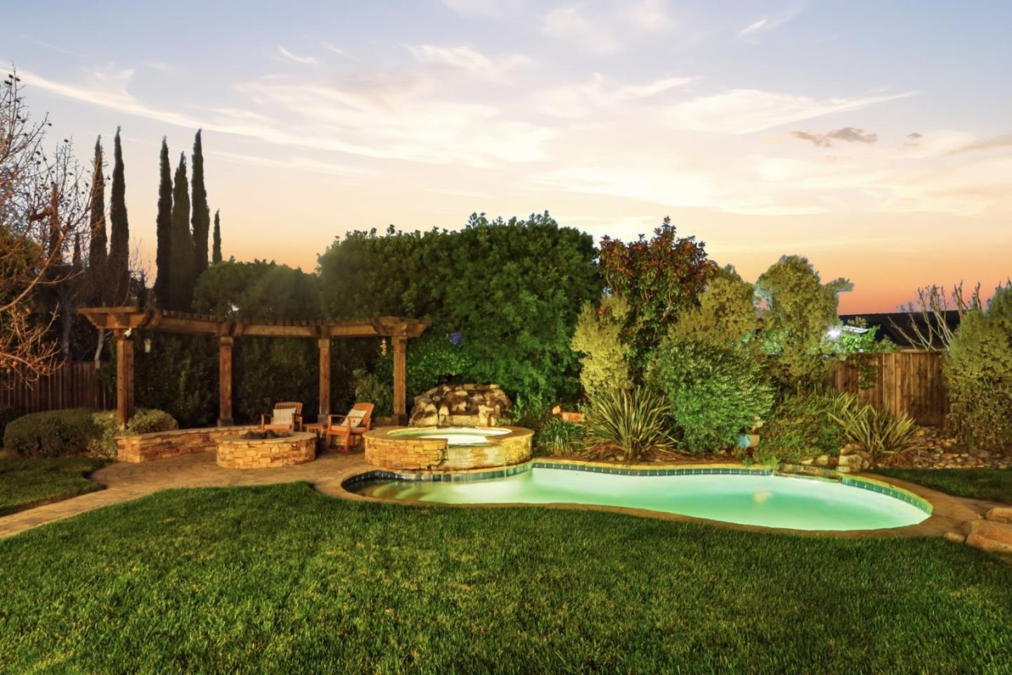 Detail Gallery Image 40 of 47 For 50 Tilton Ave, Morgan Hill,  CA 95037 - 5 Beds | 3/1 Baths