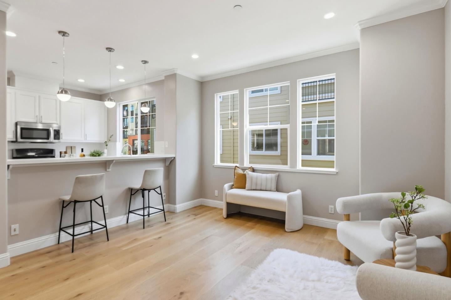 Detail Gallery Image 3 of 29 For 483 Tea Tree Ter, Sunnyvale,  CA 94086 - 3 Beds | 2/1 Baths