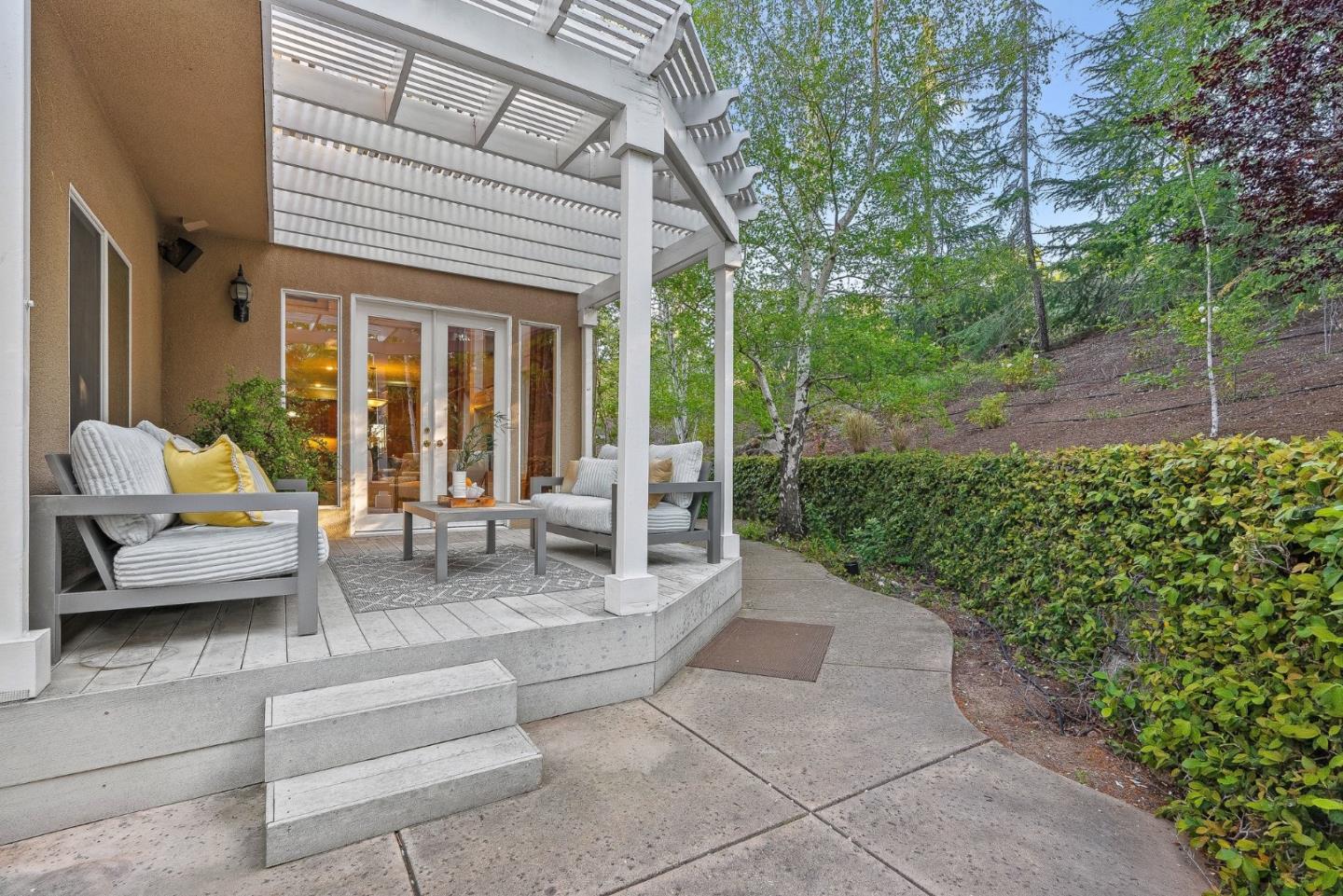 Detail Gallery Image 30 of 98 For 20397 Almaden Rd, San Jose,  CA 95120 - 4 Beds | 4/1 Baths