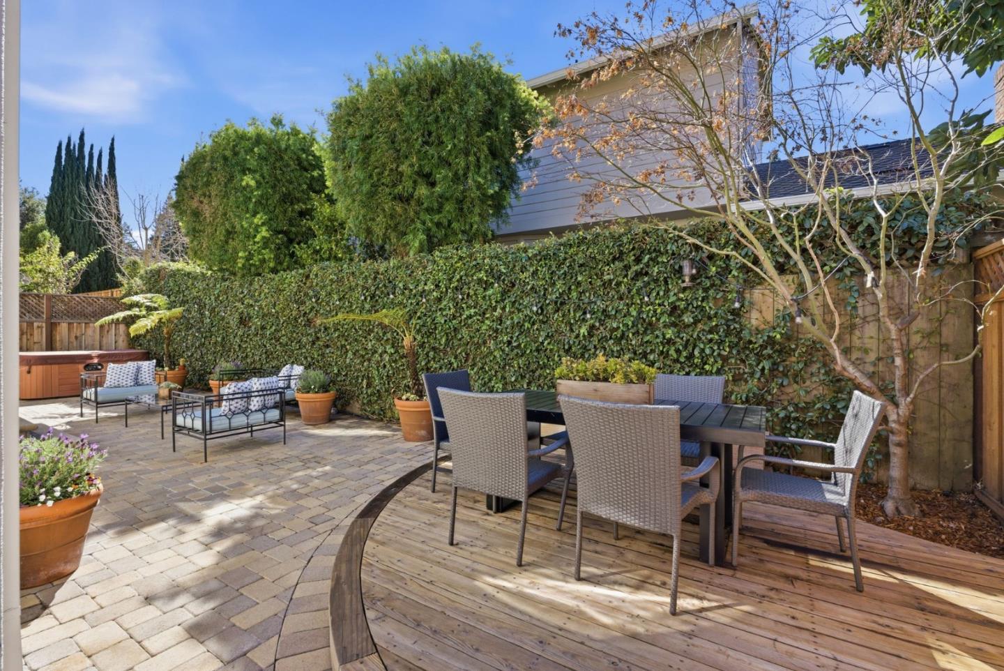 Detail Gallery Image 17 of 20 For 1333 Hoover St, Menlo Park,  CA 94025 - 2 Beds | 2/1 Baths