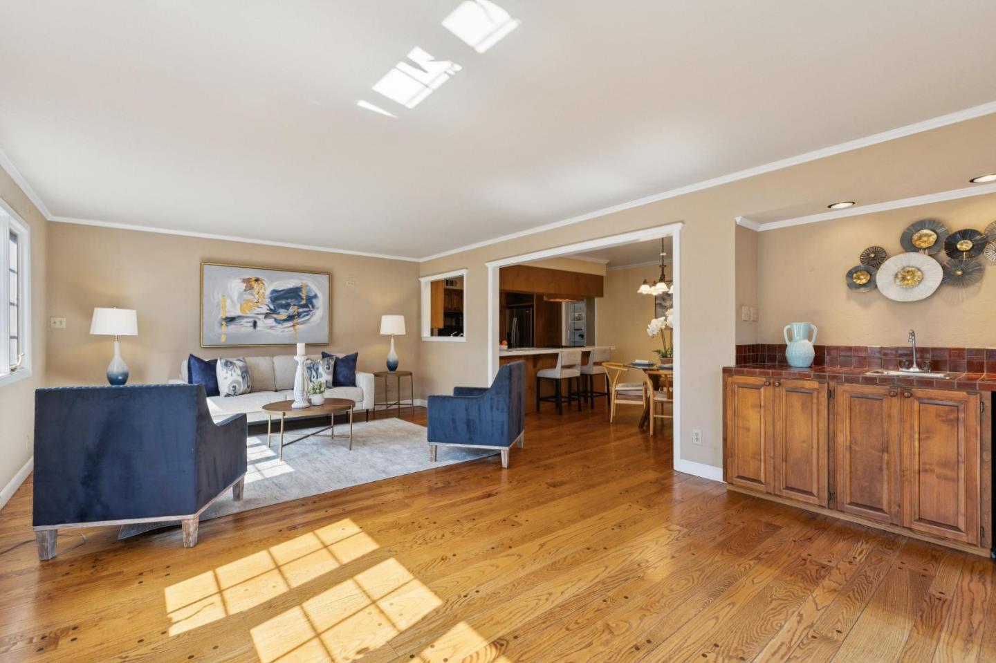 Detail Gallery Image 17 of 30 For 40 Robin Way, San Carlos,  CA 94070 - 2 Beds | 2 Baths