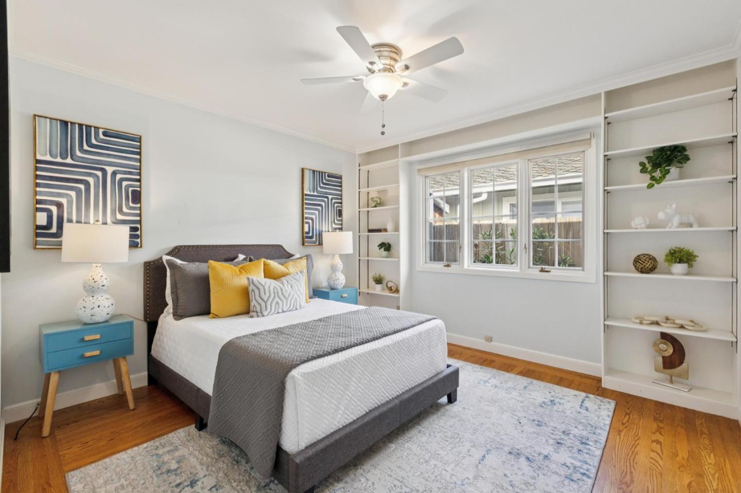 Detail Gallery Image 22 of 30 For 40 Robin Way, San Carlos,  CA 94070 - 2 Beds | 2 Baths