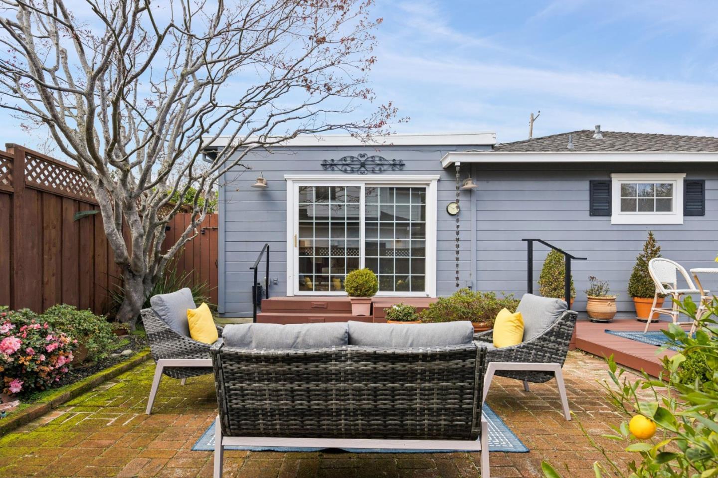 Detail Gallery Image 28 of 30 For 40 Robin Way, San Carlos,  CA 94070 - 2 Beds | 2 Baths