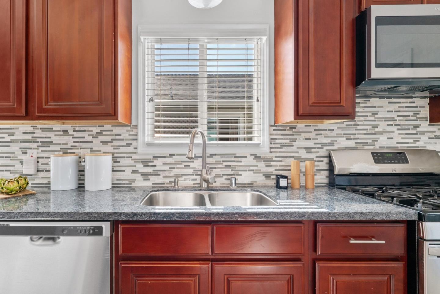 Detail Gallery Image 23 of 45 For 403 N 12th St, San Jose,  CA 95112 - 2 Beds | 2 Baths