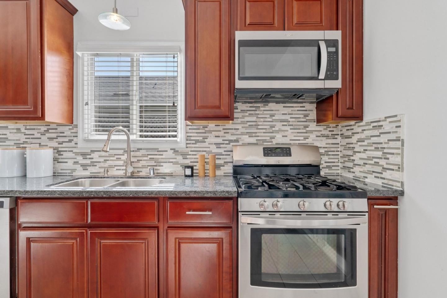 Detail Gallery Image 24 of 45 For 403 N 12th St, San Jose,  CA 95112 - 2 Beds | 2 Baths