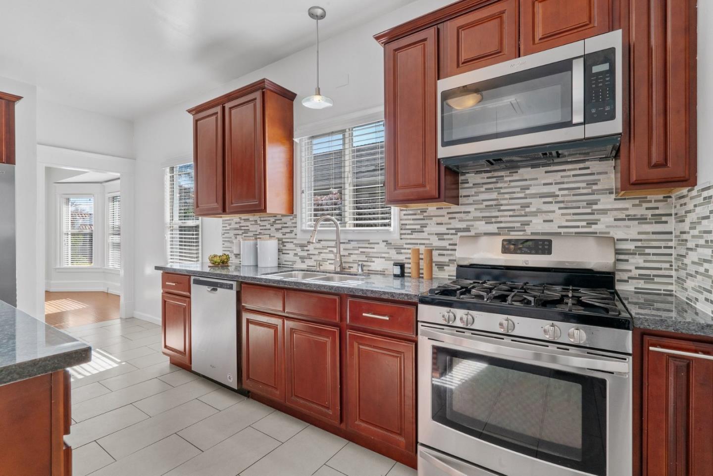 Detail Gallery Image 25 of 45 For 403 N 12th St, San Jose,  CA 95112 - 2 Beds | 2 Baths