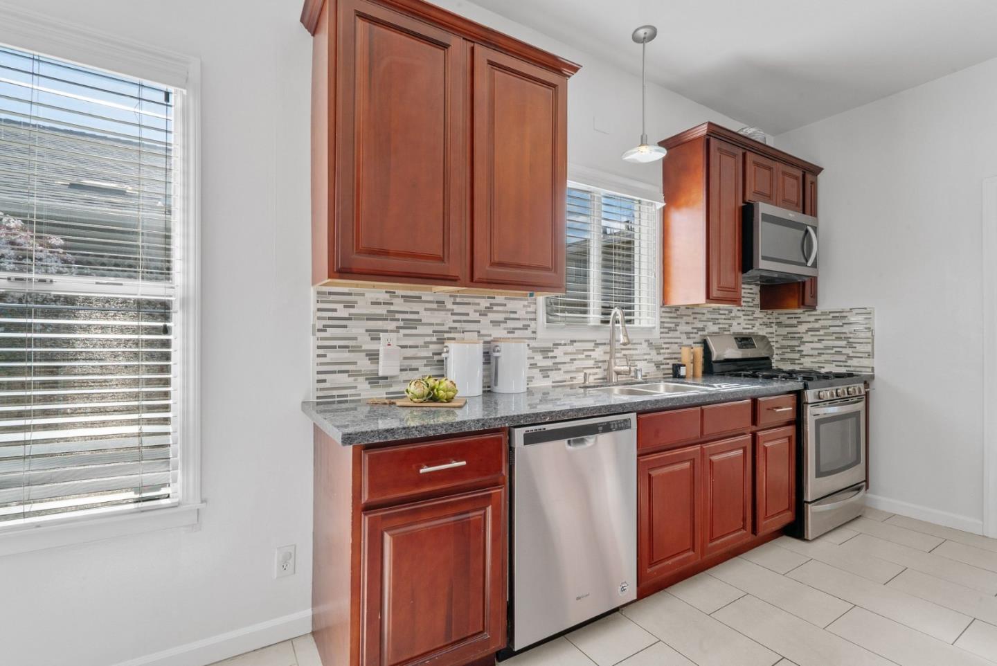 Detail Gallery Image 26 of 45 For 403 N 12th St, San Jose,  CA 95112 - 2 Beds | 2 Baths