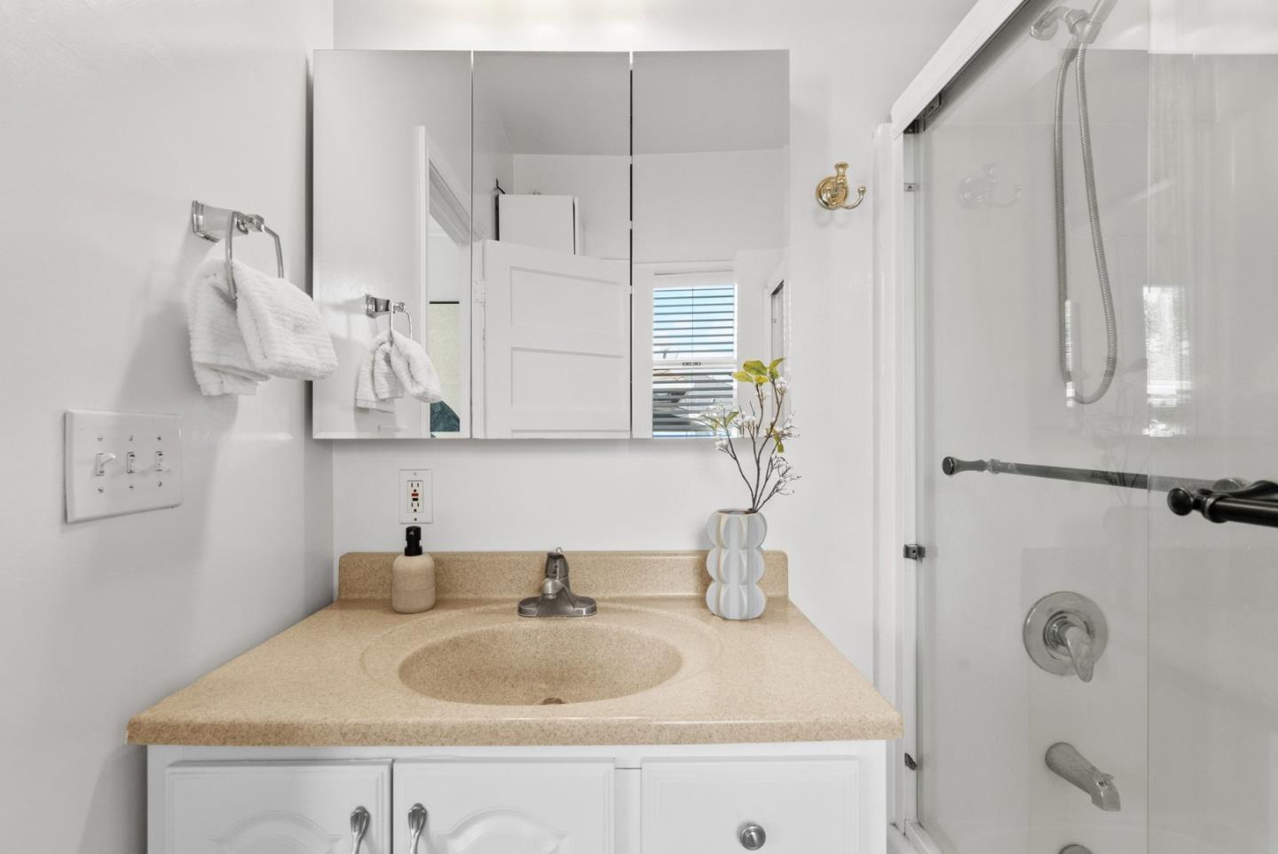 Detail Gallery Image 33 of 45 For 403 N 12th St, San Jose,  CA 95112 - 2 Beds | 2 Baths