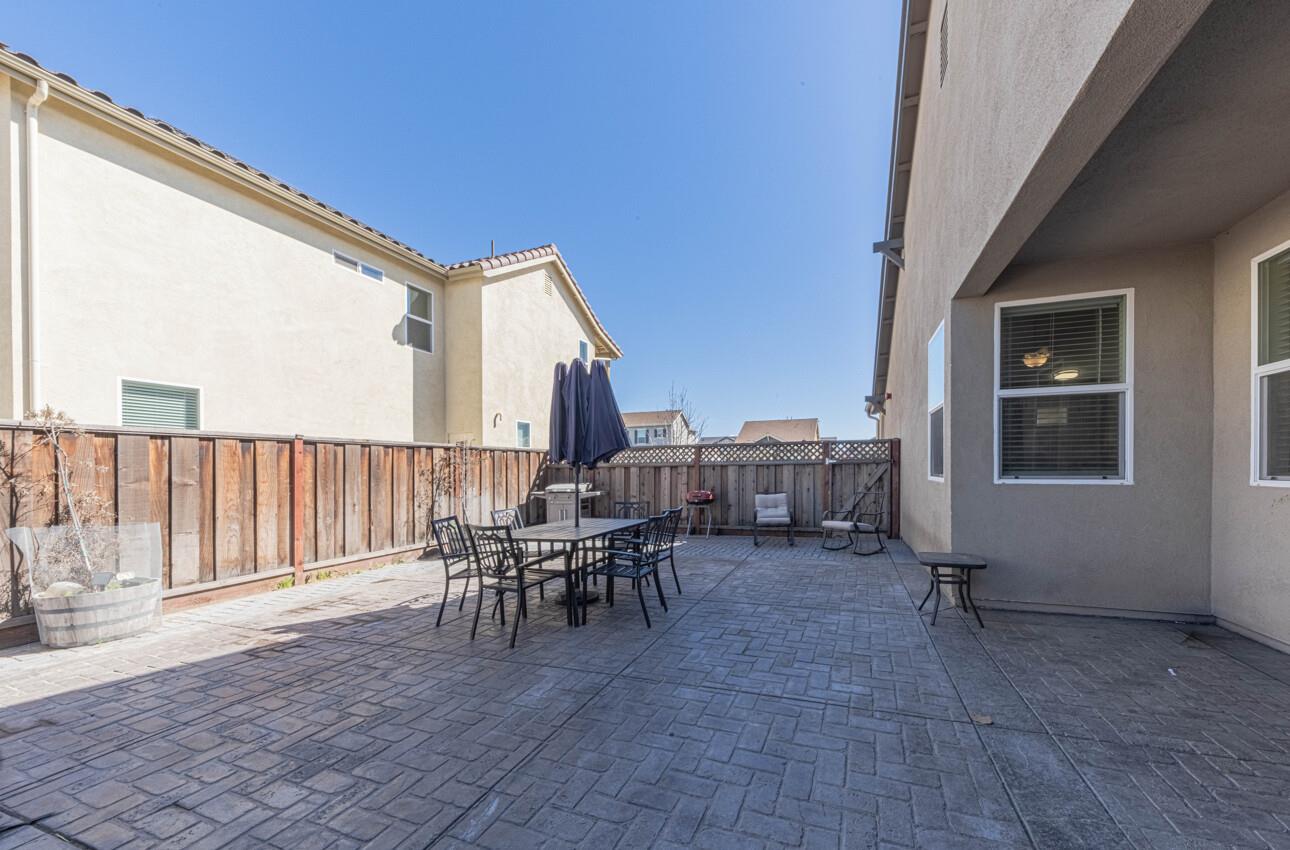 Detail Gallery Image 13 of 29 For 680 Lewis St, King City,  CA 93930 - 3 Beds | 2 Baths