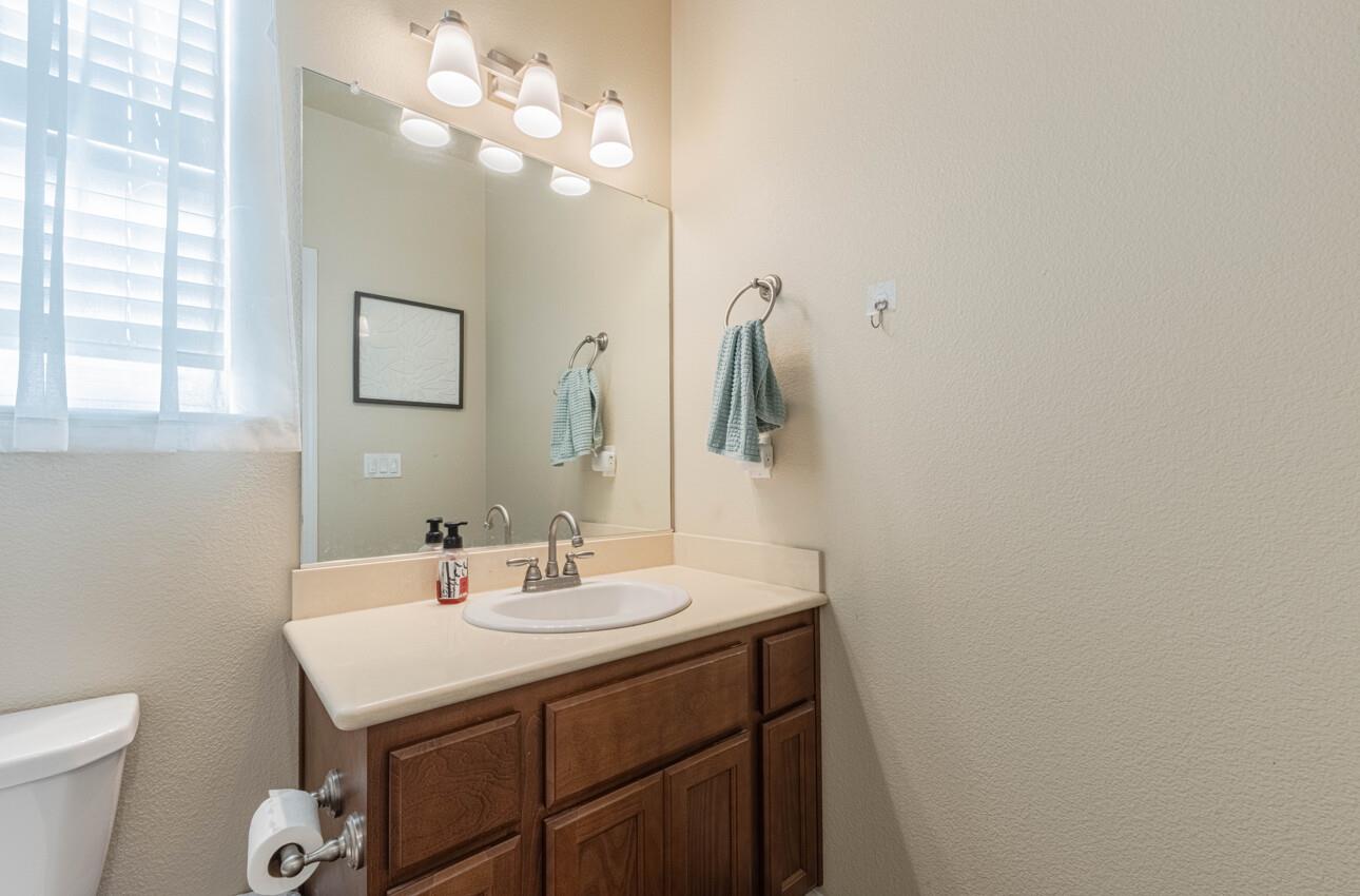 Detail Gallery Image 25 of 29 For 680 Lewis St, King City,  CA 93930 - 3 Beds | 2 Baths