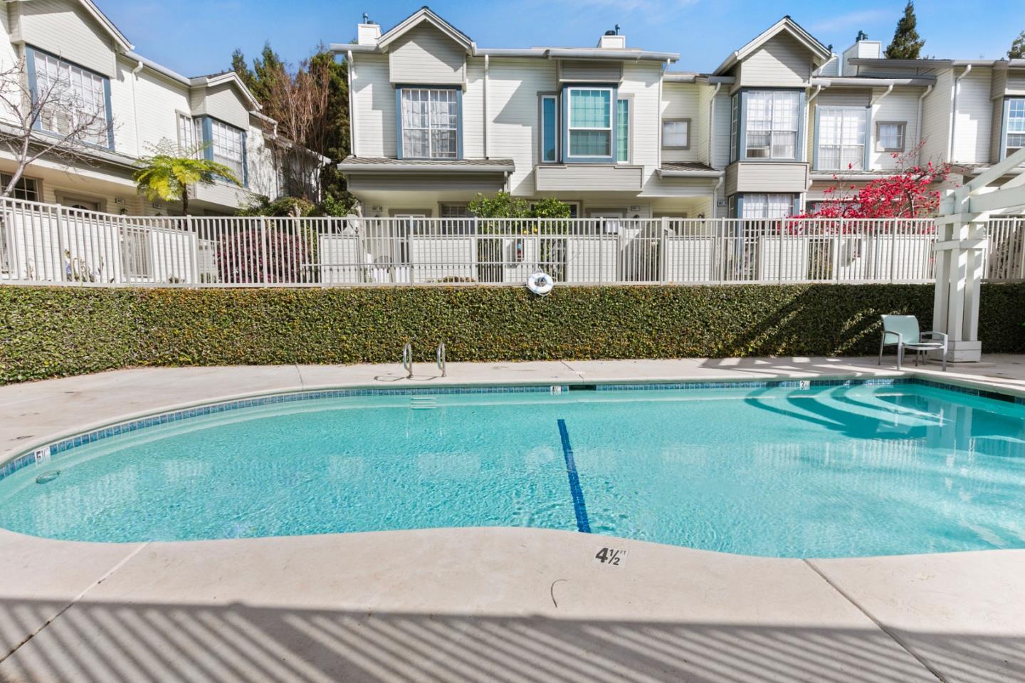 Detail Gallery Image 28 of 29 For 975 Belmont Ter #2,  Sunnyvale,  CA 94086 - 2 Beds | 2/1 Baths