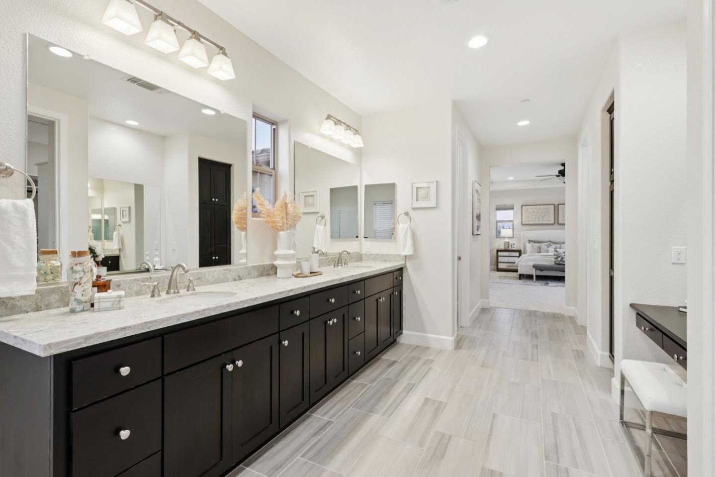 Detail Gallery Image 26 of 85 For 1452 Cottlestone Ct, San Jose,  CA 95121 - 5 Beds | 4 Baths