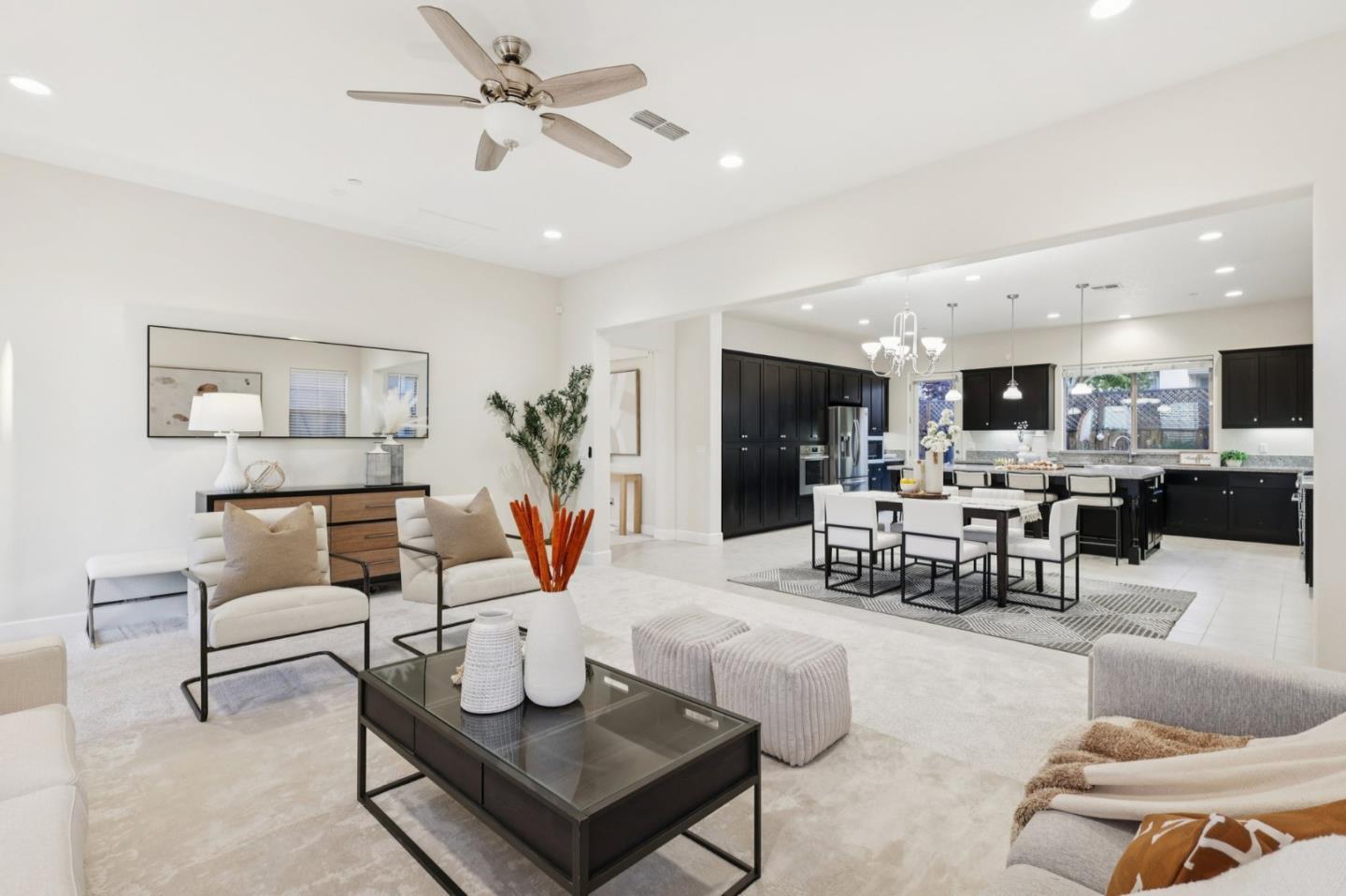 Detail Gallery Image 4 of 85 For 1452 Cottlestone Ct, San Jose,  CA 95121 - 5 Beds | 4 Baths