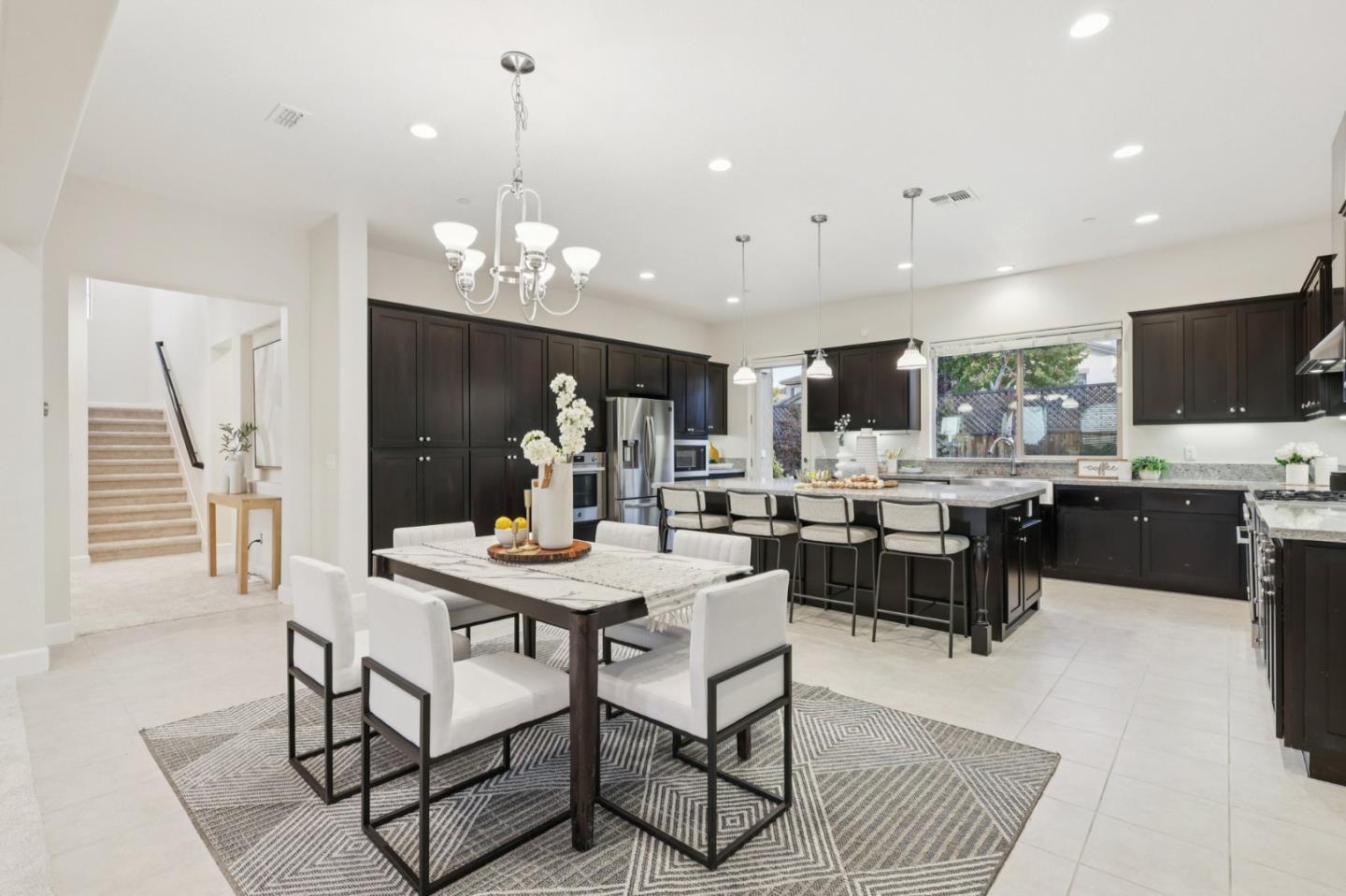 Detail Gallery Image 8 of 85 For 1452 Cottlestone Ct, San Jose,  CA 95121 - 5 Beds | 4 Baths