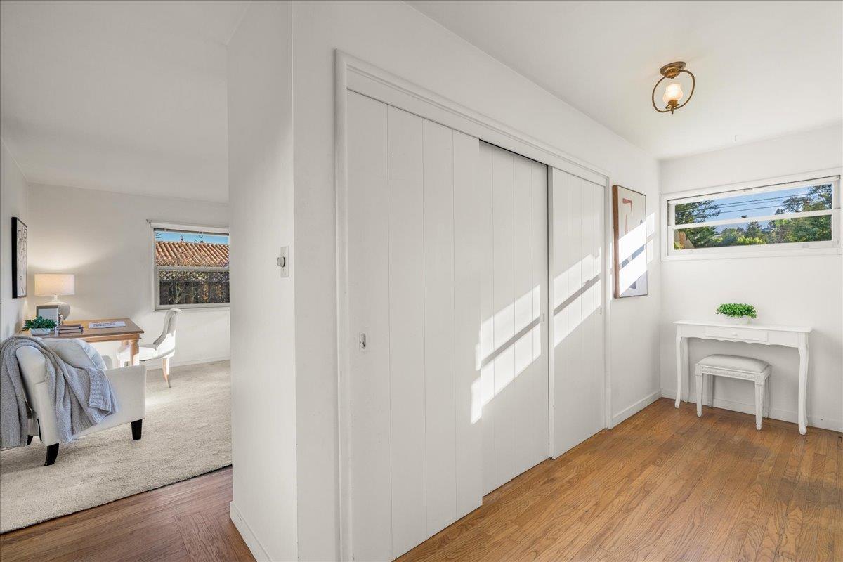 Detail Gallery Image 18 of 41 For 393 Covington Rd, Los Altos,  CA 94024 - 3 Beds | 2 Baths