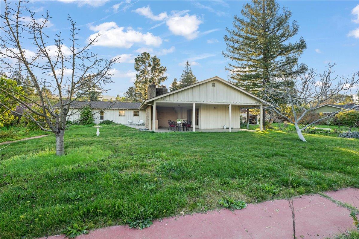 Detail Gallery Image 35 of 41 For 393 Covington Rd, Los Altos,  CA 94024 - 3 Beds | 2 Baths