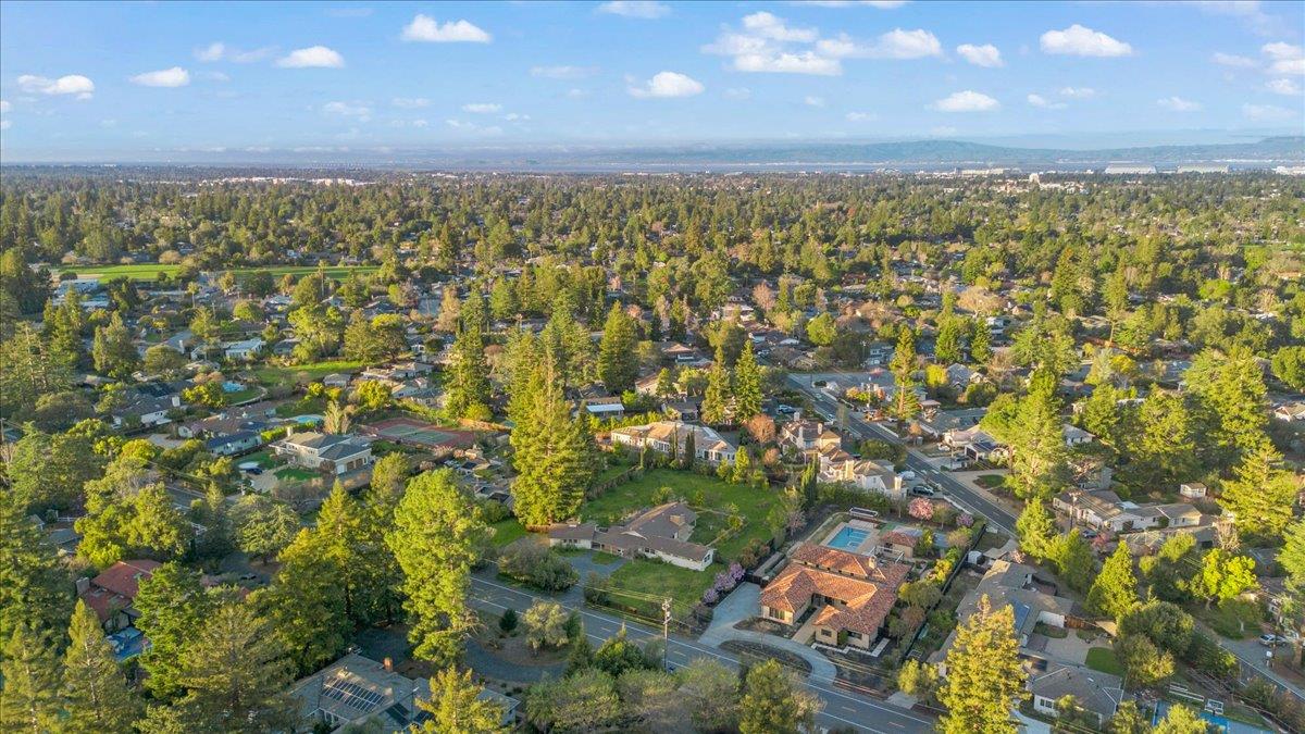 Detail Gallery Image 40 of 41 For 393 Covington Rd, Los Altos,  CA 94024 - 3 Beds | 2 Baths