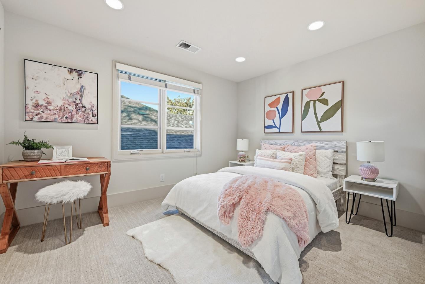 Detail Gallery Image 21 of 29 For 958 California St, Mountain View,  CA 94041 - 4 Beds | 2/1 Baths