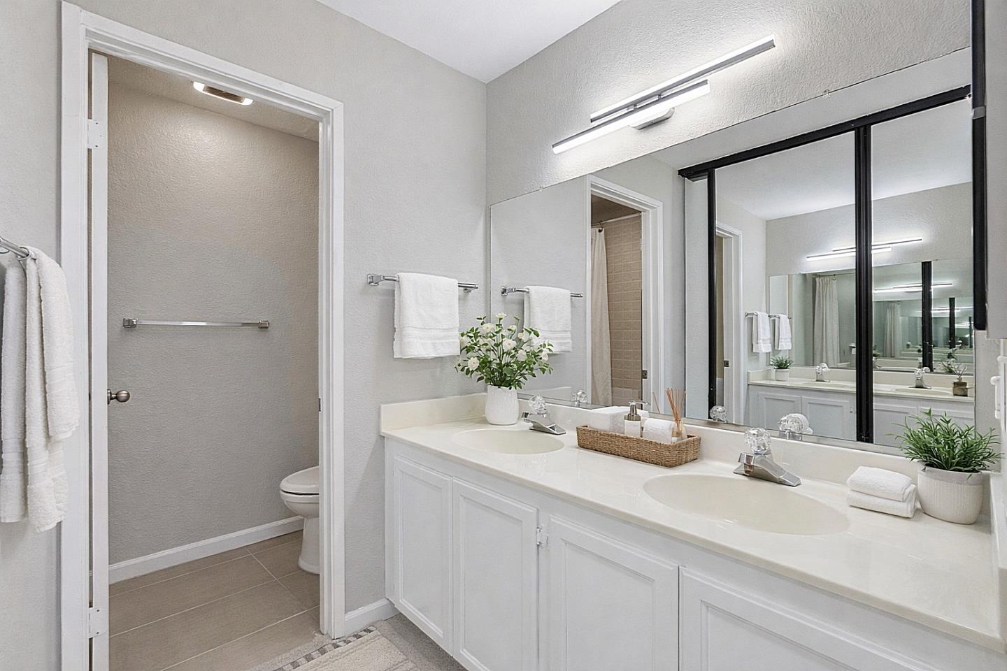 Detail Gallery Image 17 of 33 For 39843 Cedar Blvd #227,  Newark,  CA 94560 - 2 Beds | 2 Baths