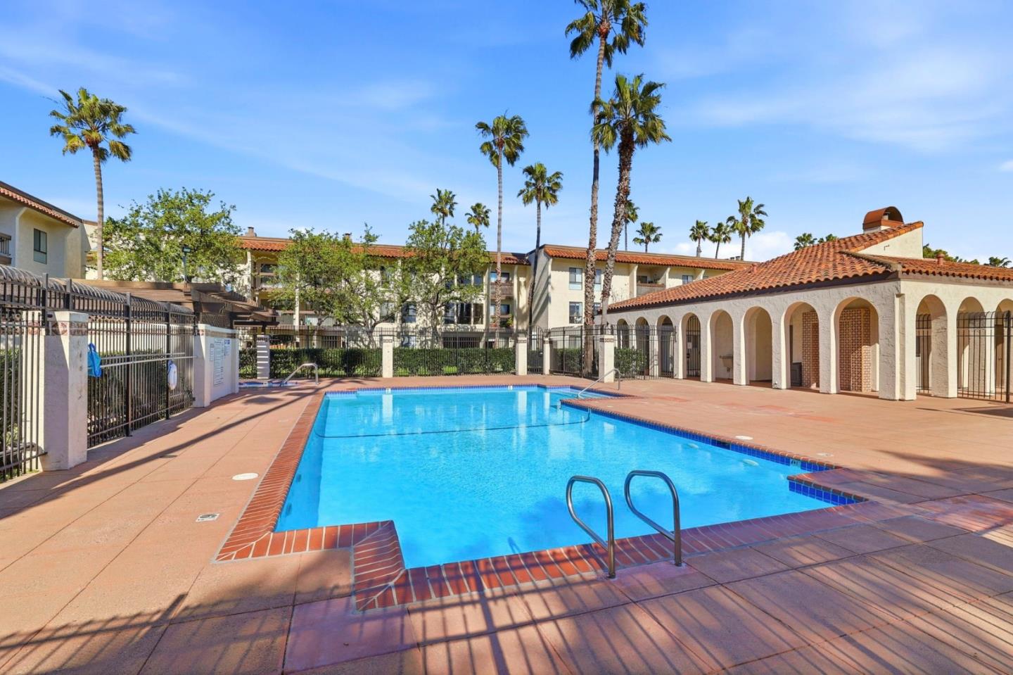 Detail Gallery Image 30 of 33 For 39843 Cedar Blvd #227,  Newark,  CA 94560 - 2 Beds | 2 Baths