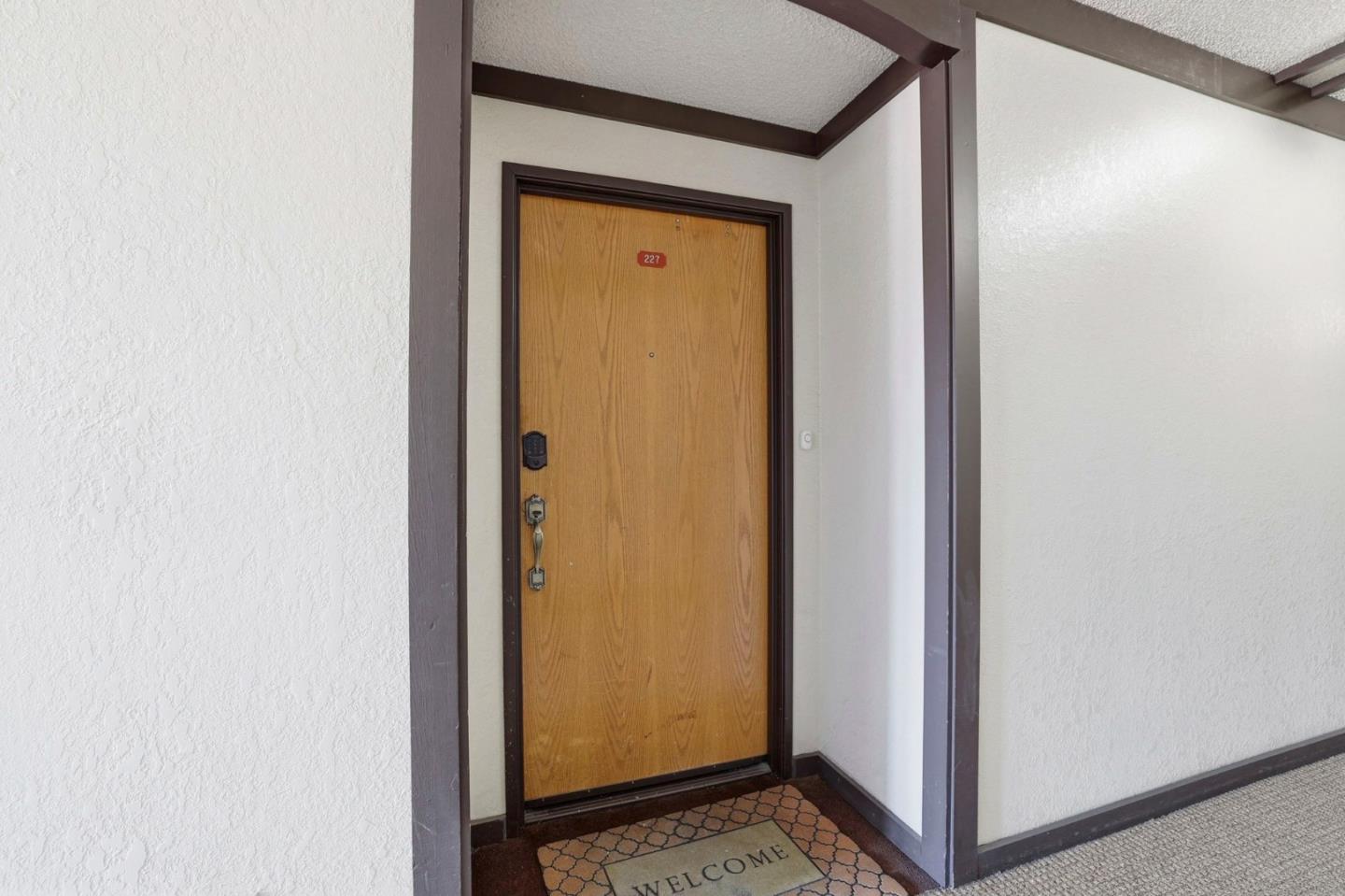 Detail Gallery Image 4 of 33 For 39843 Cedar Blvd #227,  Newark,  CA 94560 - 2 Beds | 2 Baths