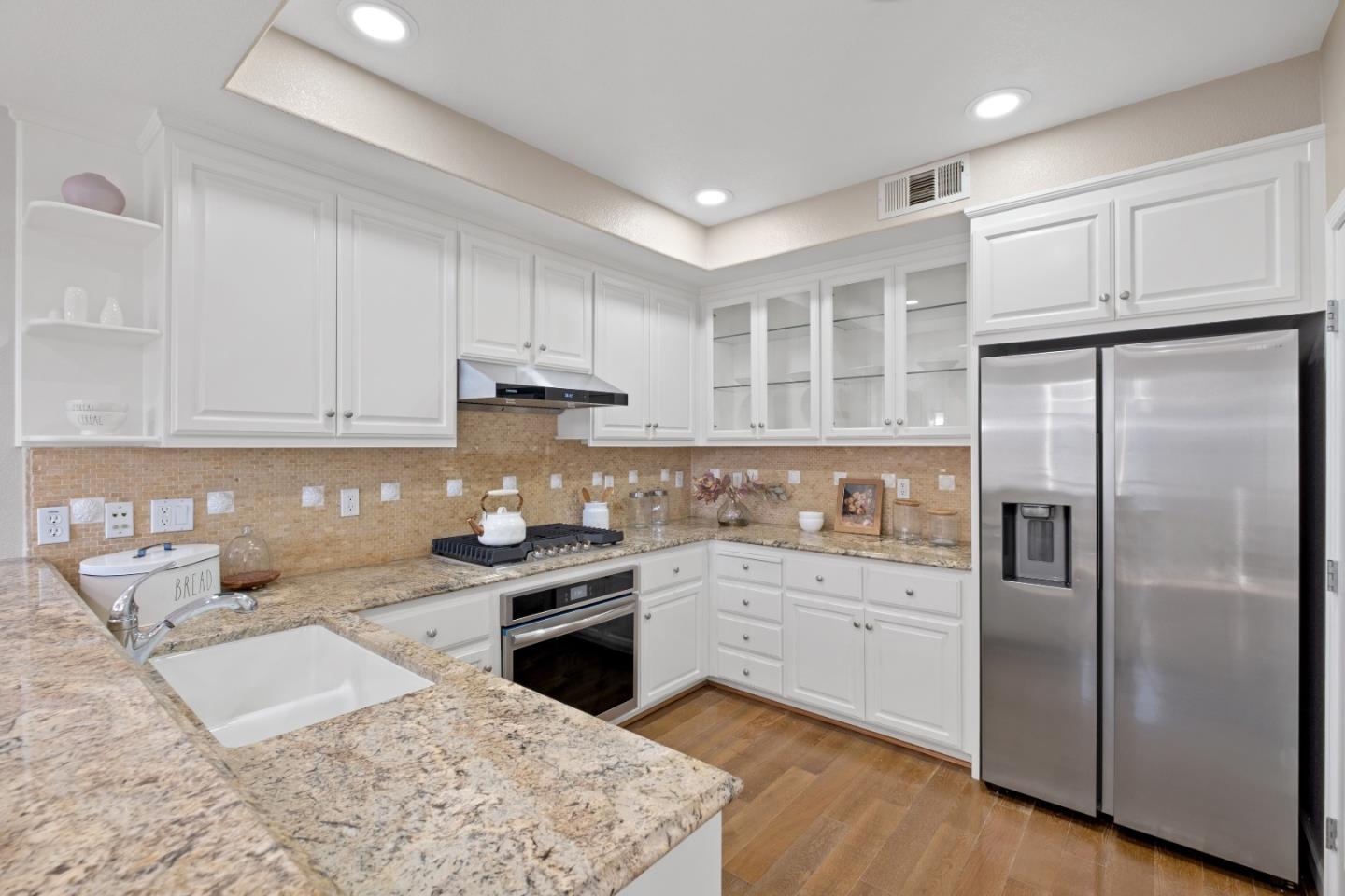 Detail Gallery Image 18 of 61 For 1117 Rock Ave, San Jose,  CA 95131 - 3 Beds | 2/1 Baths