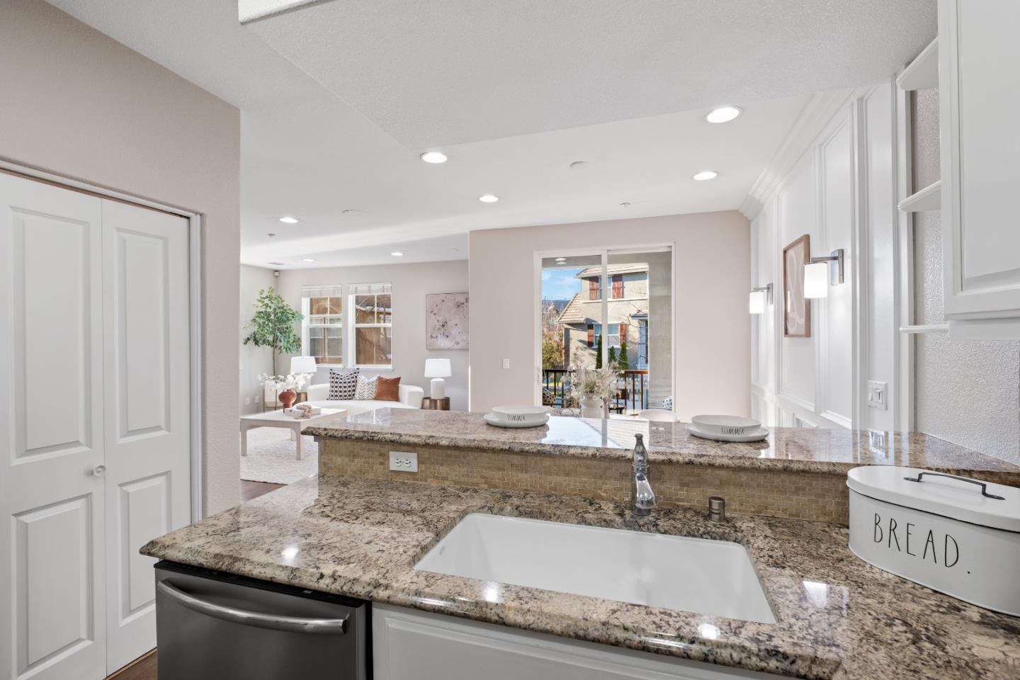 Detail Gallery Image 24 of 61 For 1117 Rock Ave, San Jose,  CA 95131 - 3 Beds | 2/1 Baths