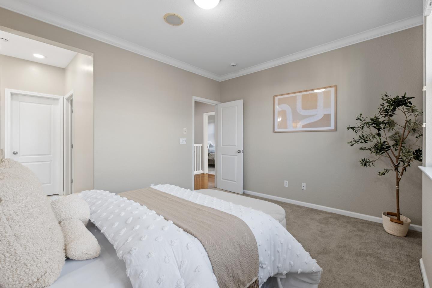 Detail Gallery Image 28 of 61 For 1117 Rock Ave, San Jose,  CA 95131 - 3 Beds | 2/1 Baths