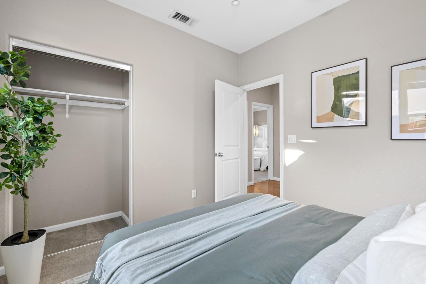 Detail Gallery Image 34 of 61 For 1117 Rock Ave, San Jose,  CA 95131 - 3 Beds | 2/1 Baths