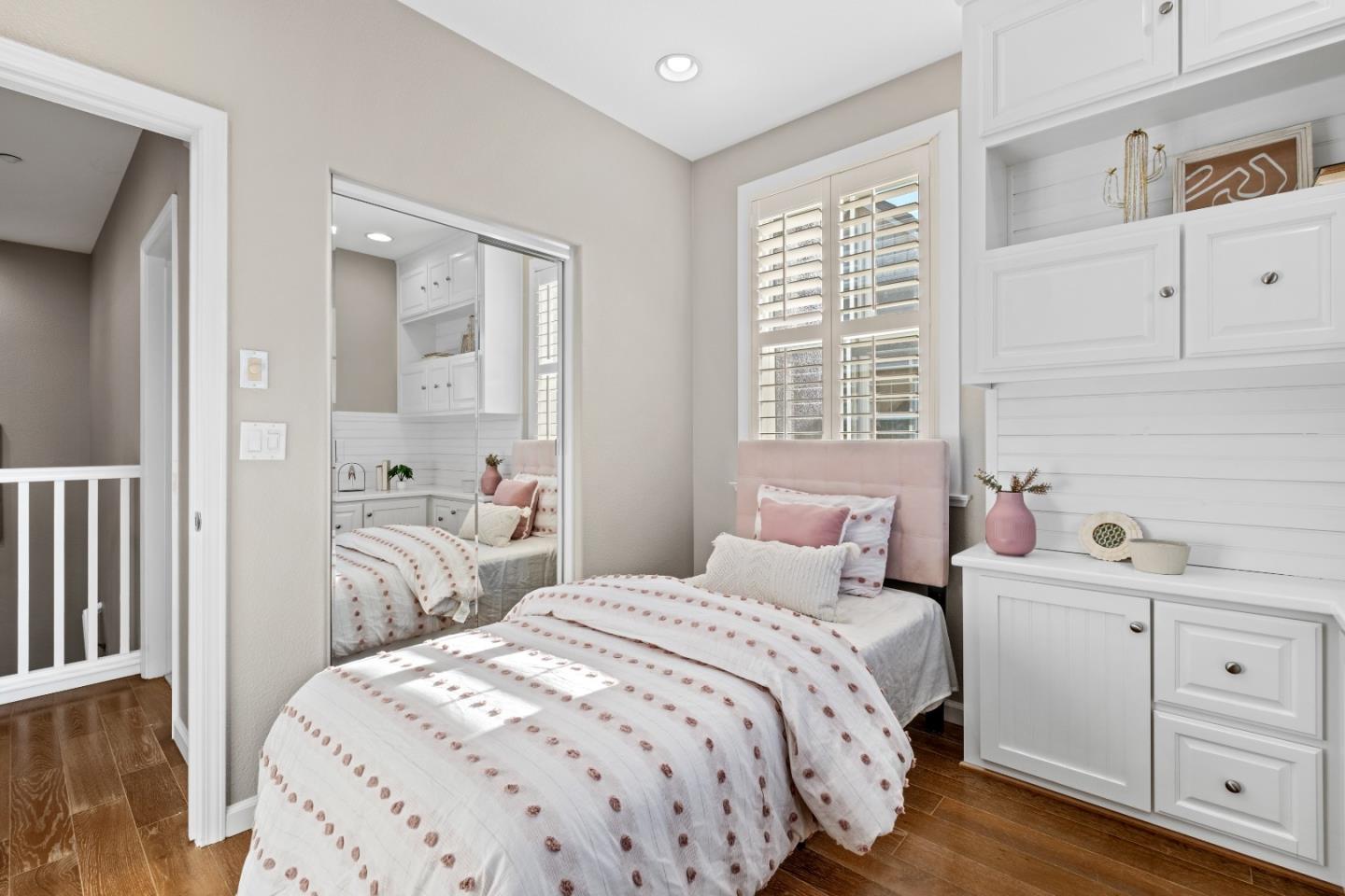 Detail Gallery Image 36 of 61 For 1117 Rock Ave, San Jose,  CA 95131 - 3 Beds | 2/1 Baths