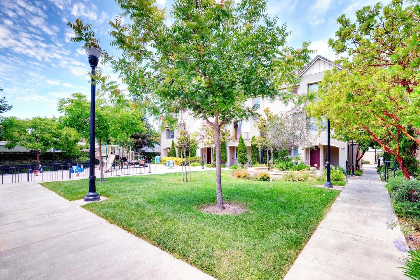 Detail Gallery Image 52 of 61 For 1117 Rock Ave, San Jose,  CA 95131 - 3 Beds | 2/1 Baths