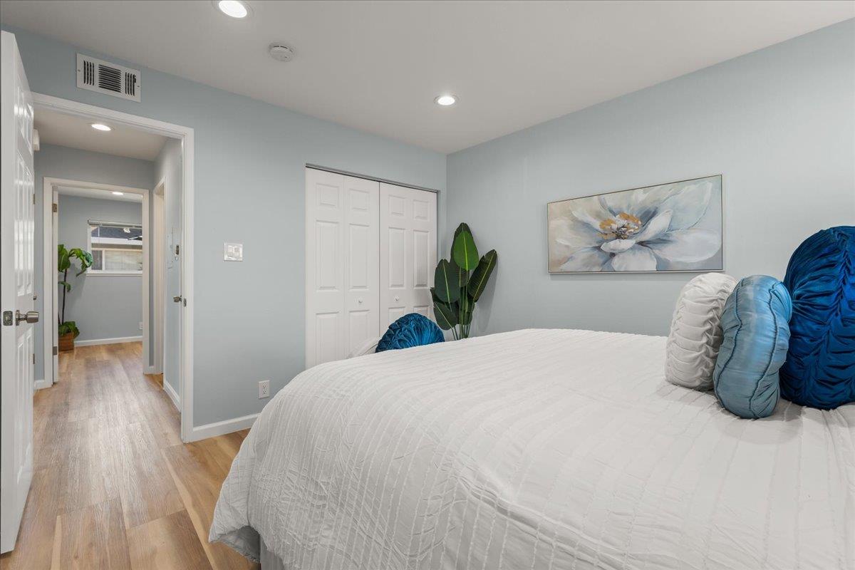 Detail Gallery Image 11 of 17 For 4735 Capay Dr #1,  San Jose,  CA 95118 - 2 Beds | 1 Baths