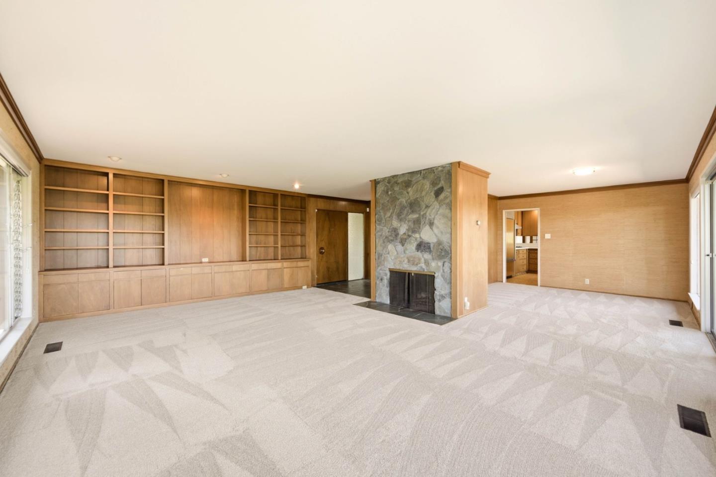 Detail Gallery Image 4 of 32 For 285 Golden Oak Dr, Portola Valley,  CA 94028 - 3 Beds | 2 Baths