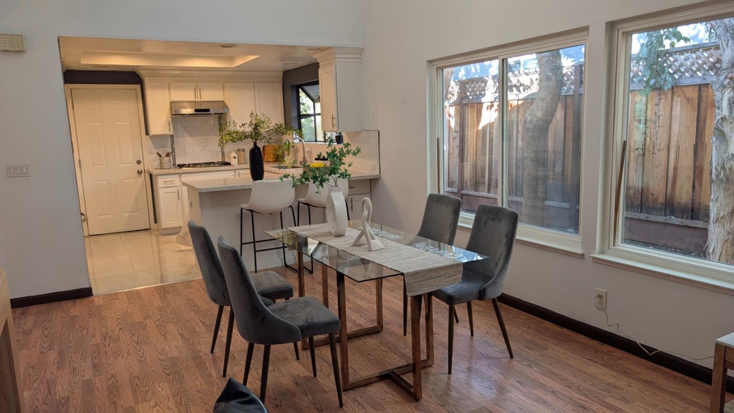 Detail Gallery Image 4 of 29 For 277 Tordo Ct, Fremont,  CA 94539 - 3 Beds | 2 Baths