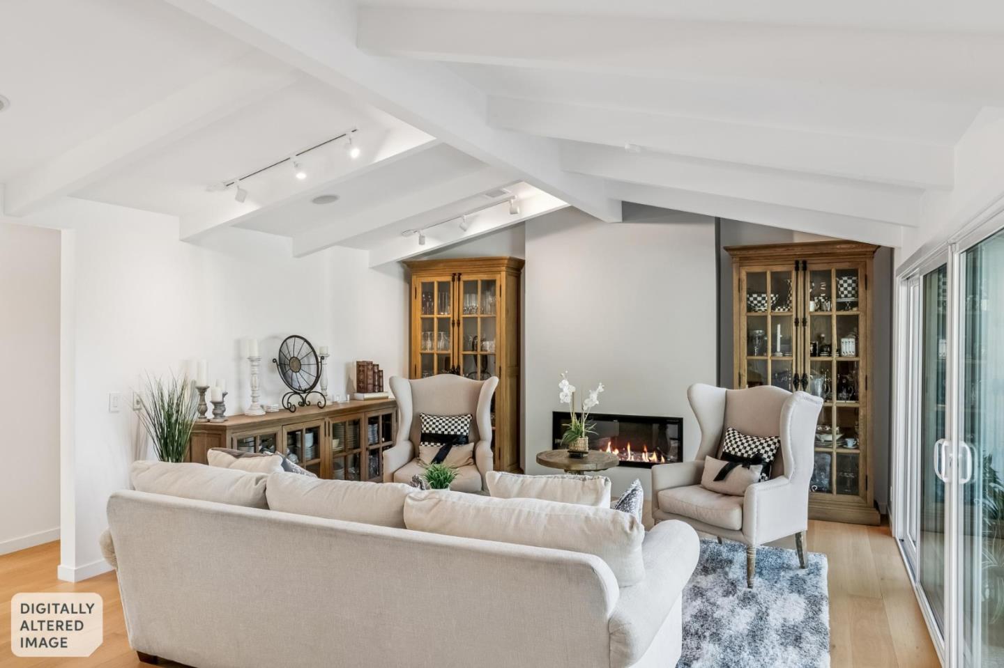 Detail Gallery Image 24 of 46 For 2620 Summit Dr, Burlingame,  CA 94010 - 4 Beds | 3/1 Baths